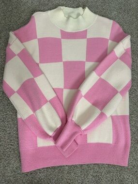 Checkerboard Crewneck Sweater in Pink and Cream